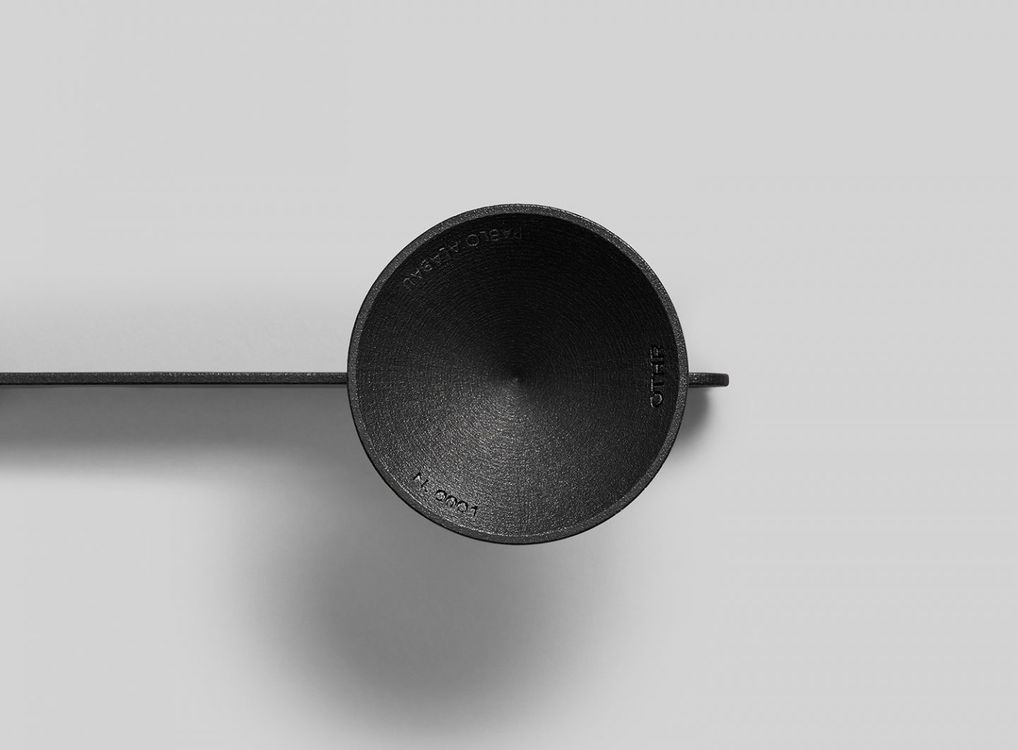 iGNANT_Design_Geometric_Candle_Snuffers_OTHR_5