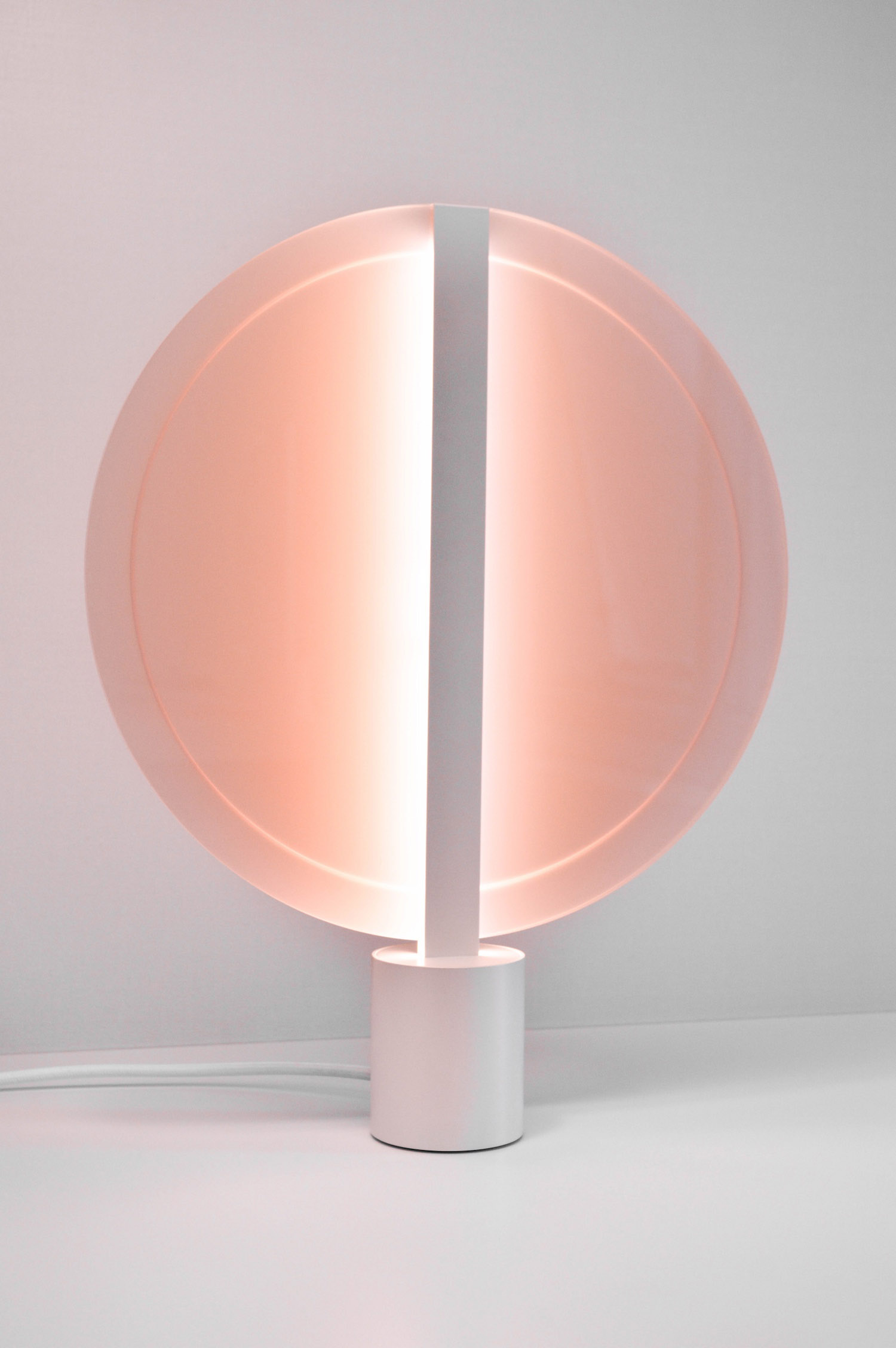 iGNANT_Design_Studio_Fabian_Zeijler Designs_Lamps_Sun_Gazing_11