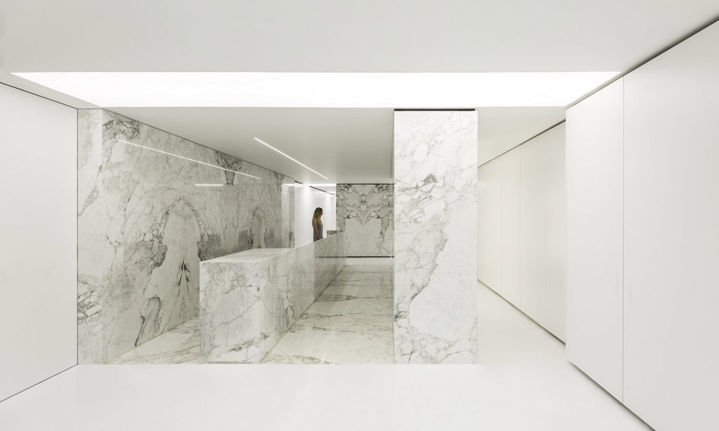 iGNANT_Architecture_PETRA_The_Stone_Atelier_Fran_Silvestre_Arquitectos_1