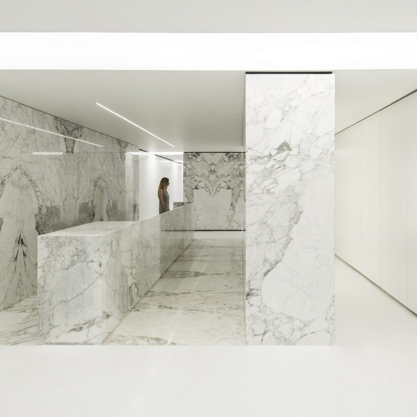 iGNANT_Architecture_PETRA_The_Stone_Atelier_Fran_Silvestre_Arquitectos_hl