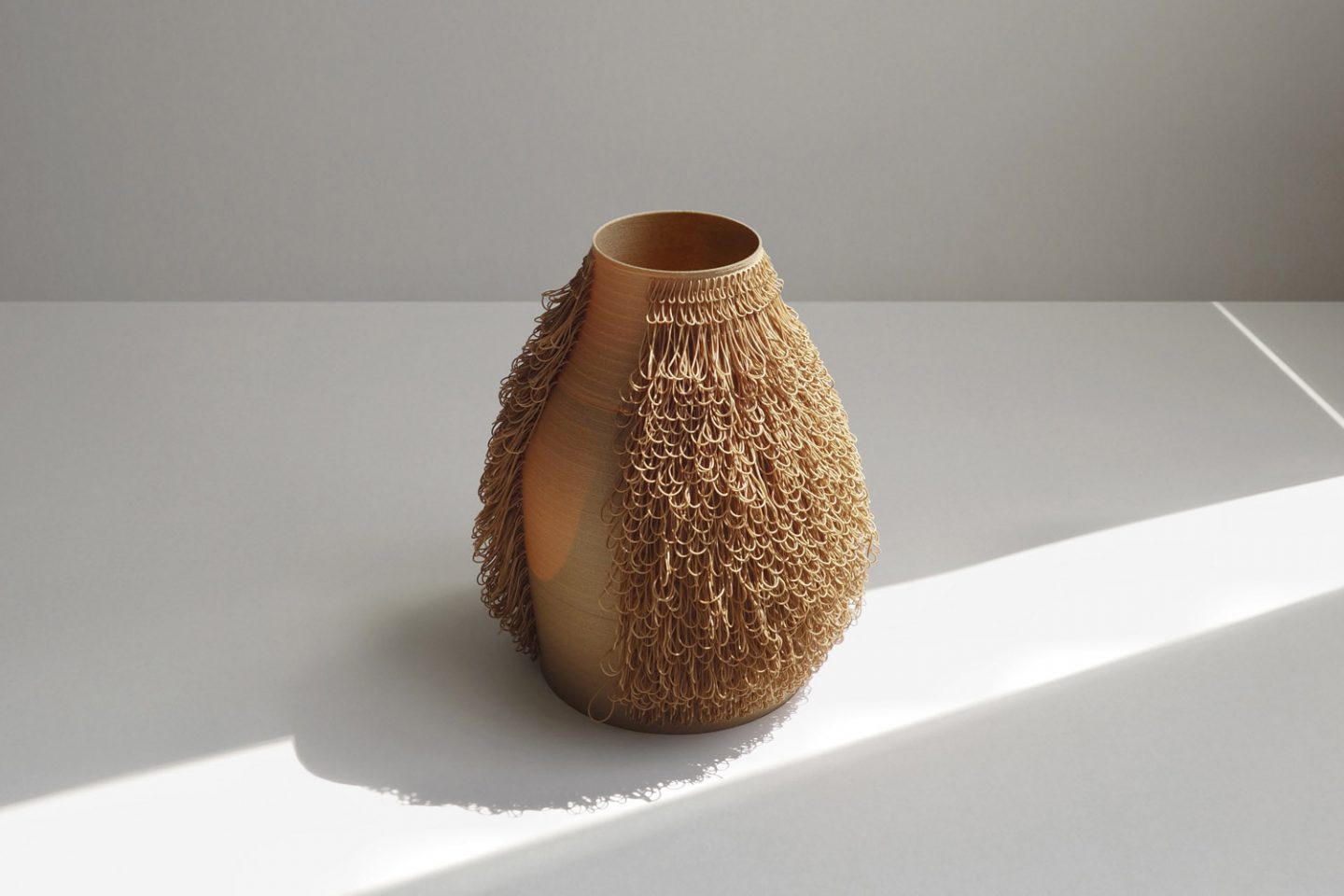 iGNANT_Design_Aybar_Poilu_Vases_12