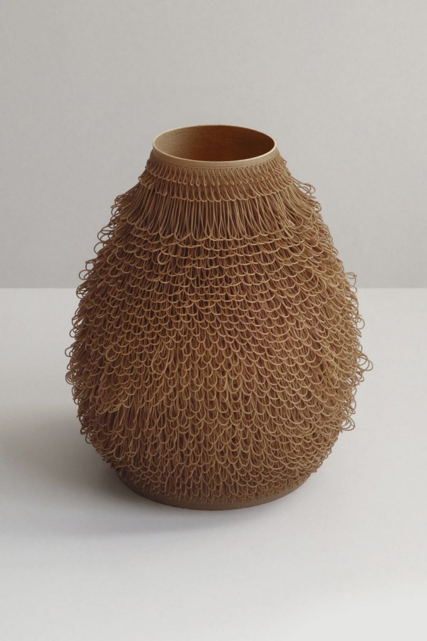 iGNANT_Design_Aybar_Poilu_Vases_16