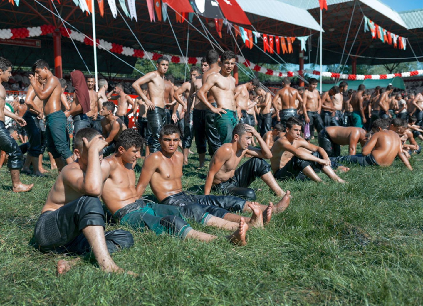 Photography_BenMcNutt_OilWrestling_01