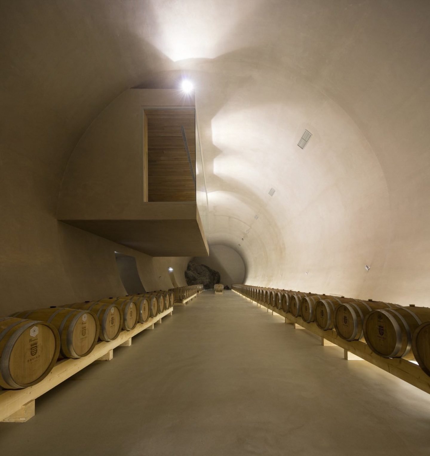 iGNANT_Architecture_Herdade_Of_Freixo_Winery_Frederico_Valsassina_Arquitectos_13