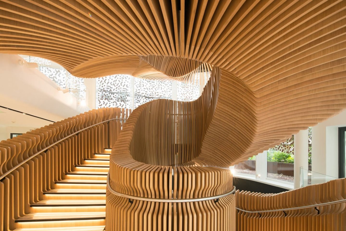 Ora Ito's Sculptural Staircase In LVMH Office - IGNANT