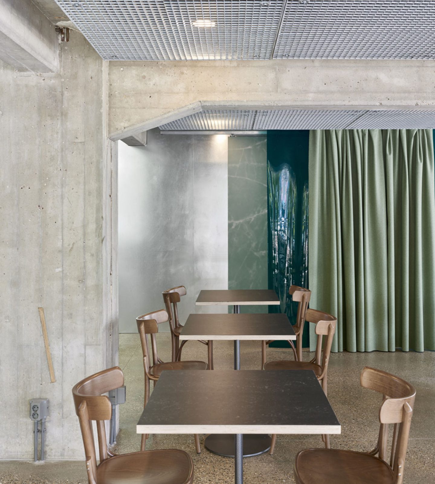 Architecture-RestaurantOldScuola-Rotterdam-07