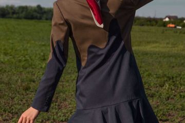 Fashion- LaraQuint-The Amish-04