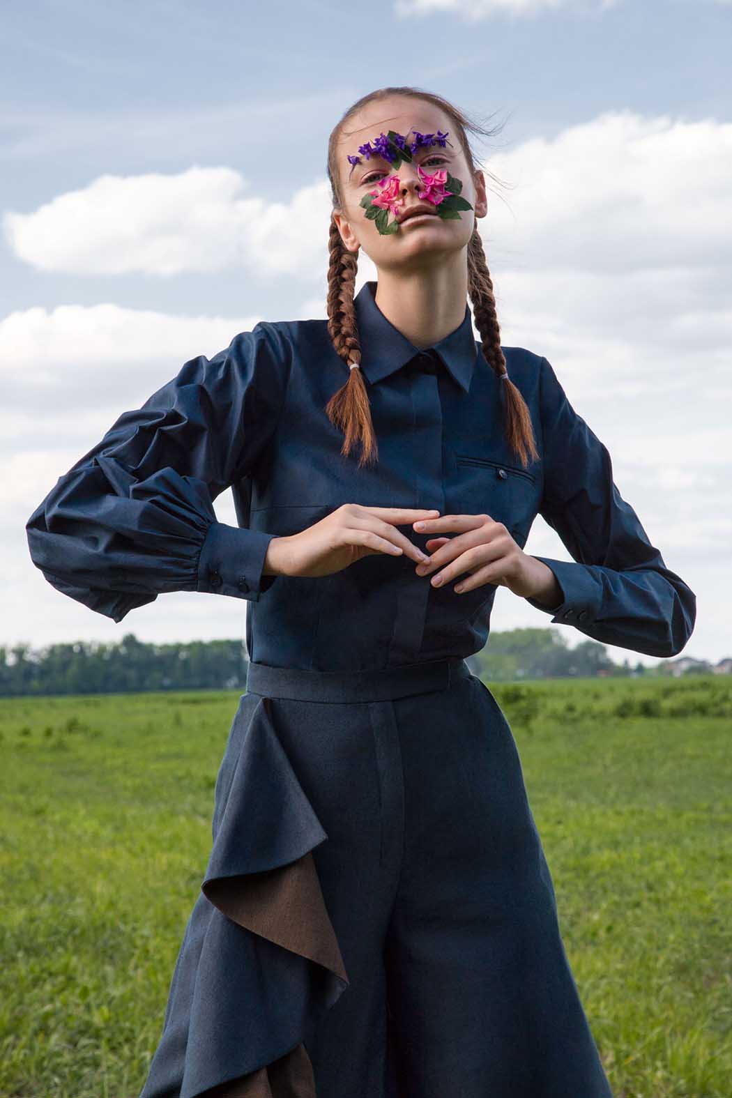 Fashion- LaraQuint-The Amish-08