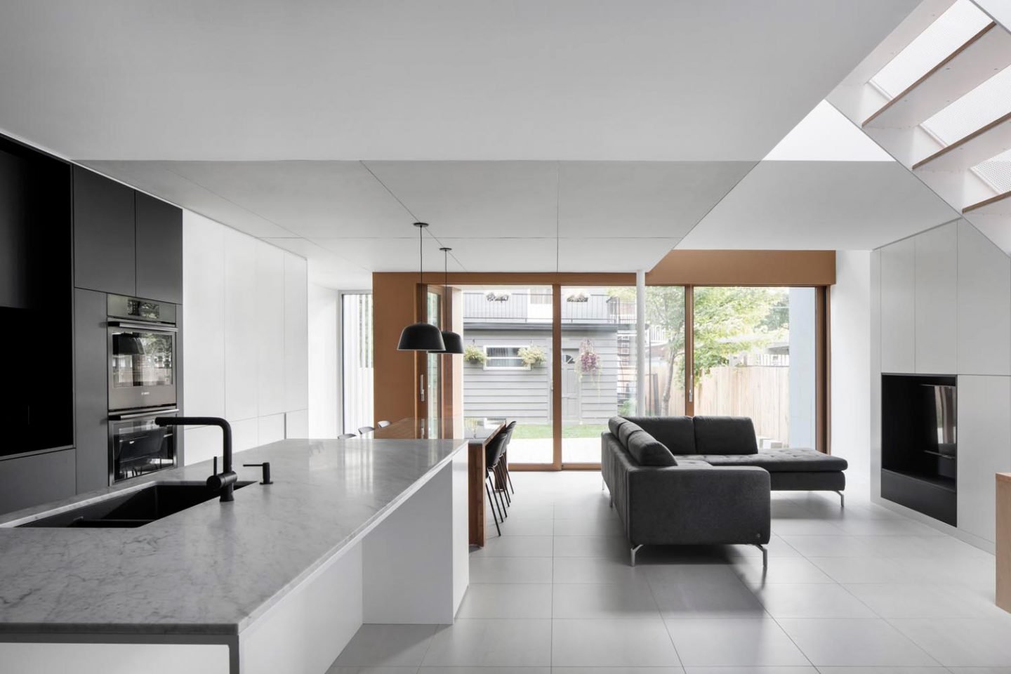 iGNANT-Architecture-De-La-Roche-Residence-Nature-Humaine-5