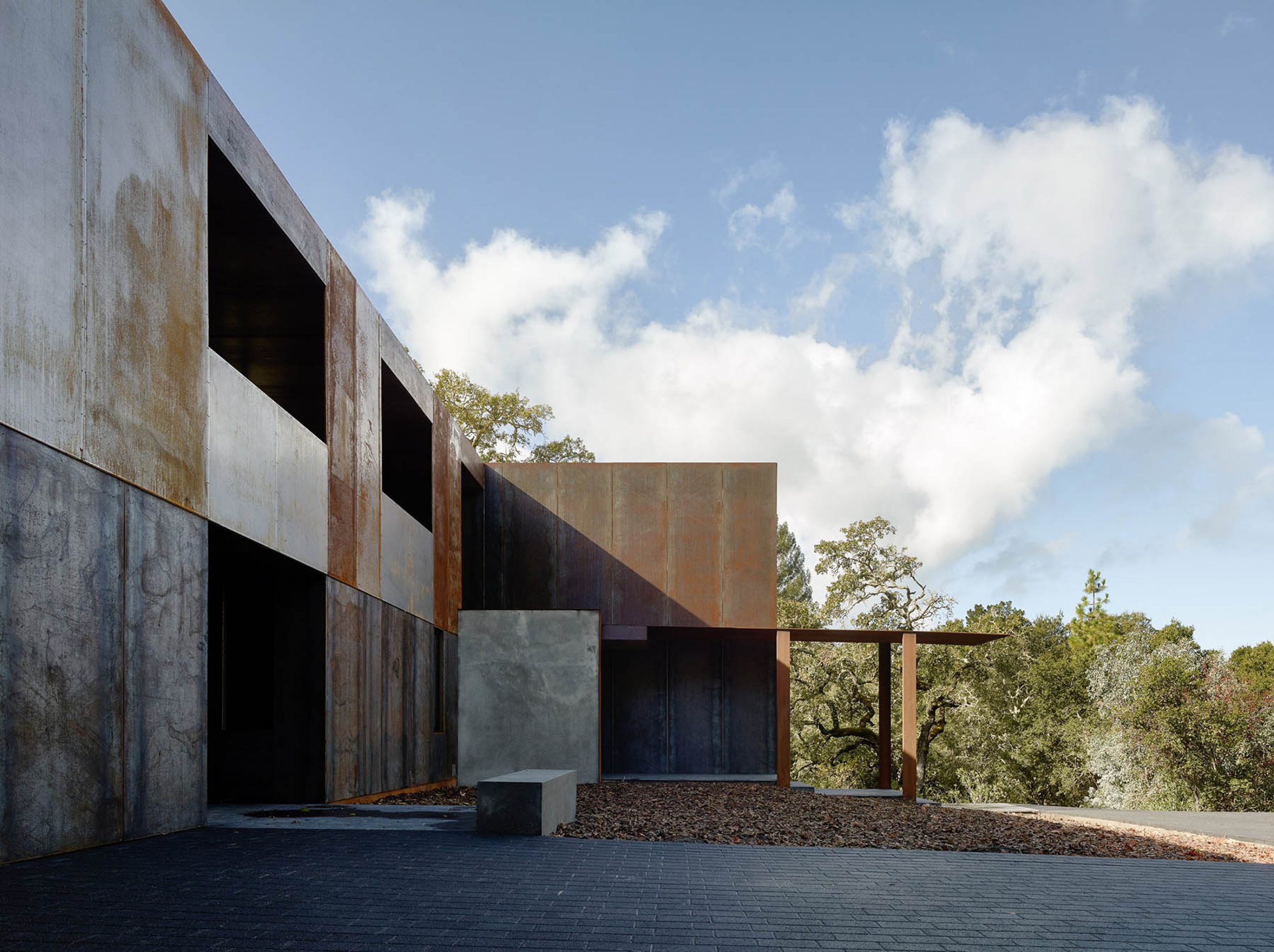 iGNANT-Architecture-Faulker-Architects-Weathering-Steel-Home-003