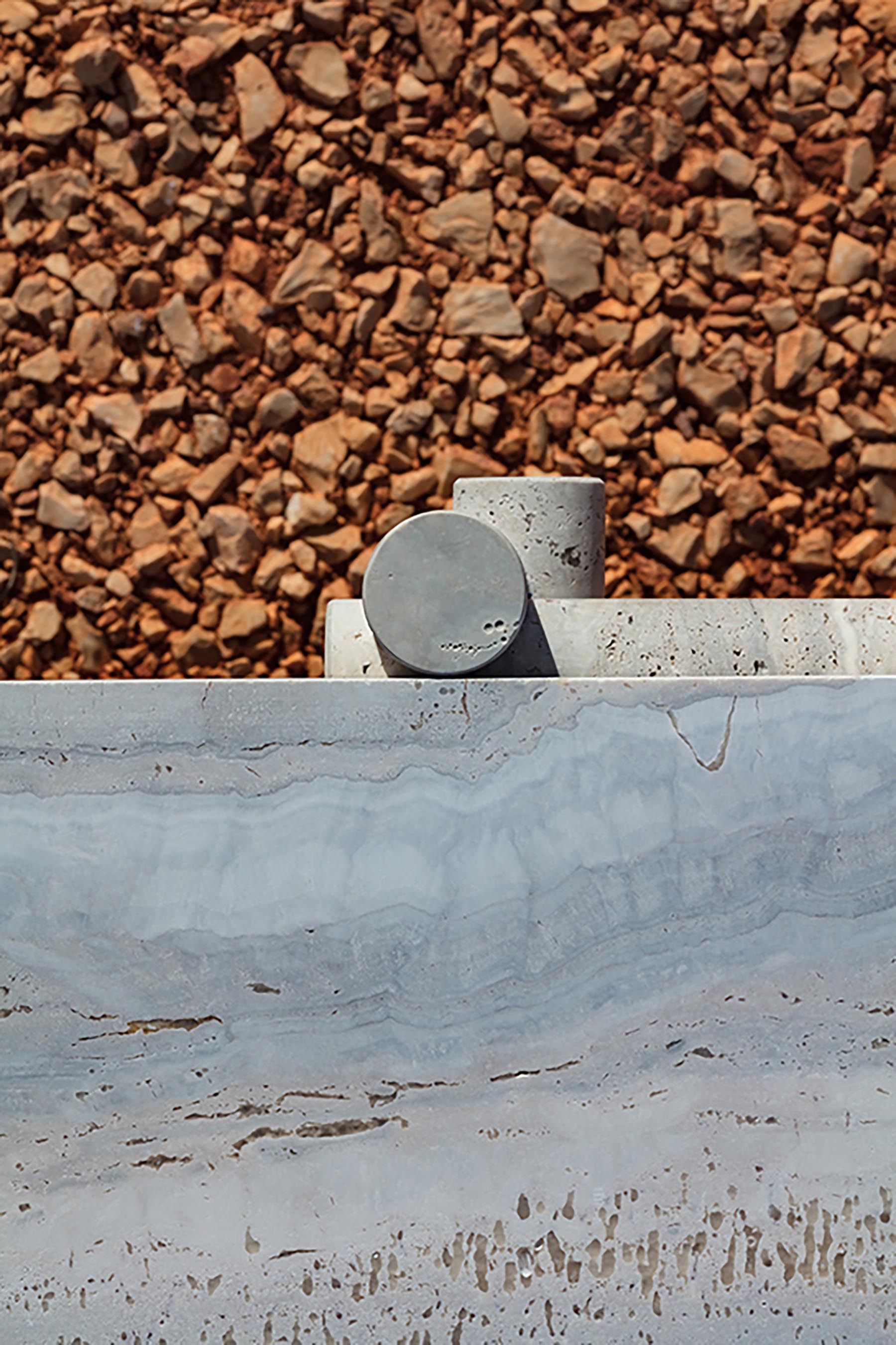 iGNANT-Design-Clement-Brazille-Ocean-Travertine-03-