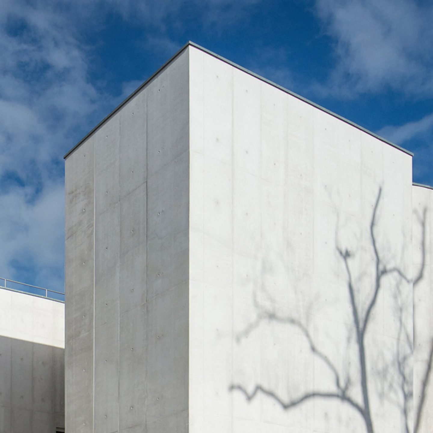 iGNANT-Architecture-Alvaro-Siza-Church-Cover-001