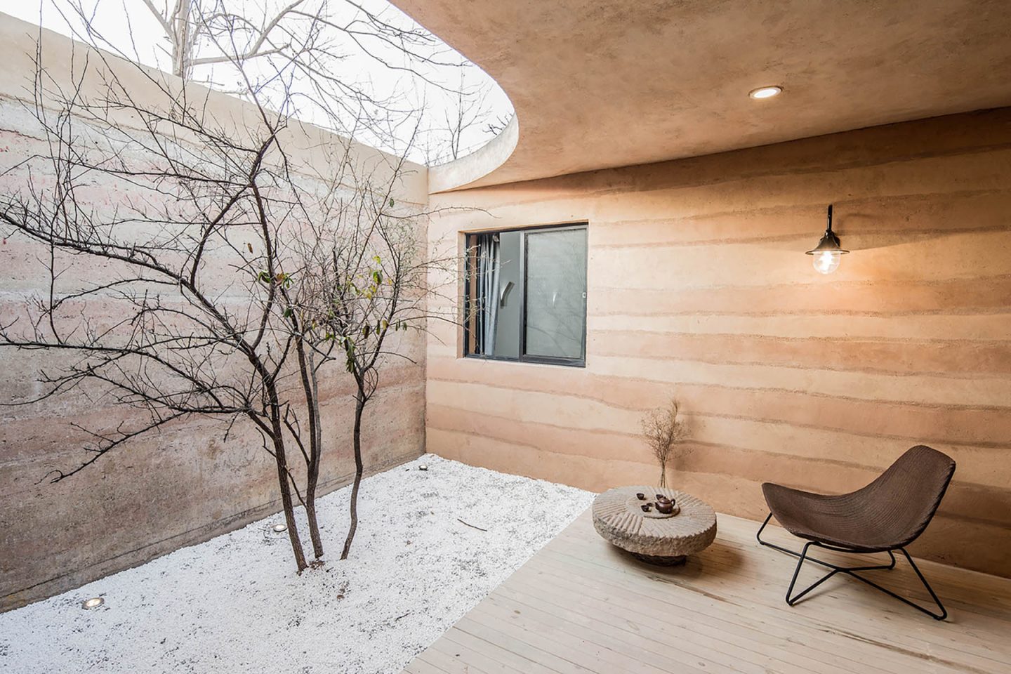 iGNANT-Architecture-hyperSity-The-Cave-House-02