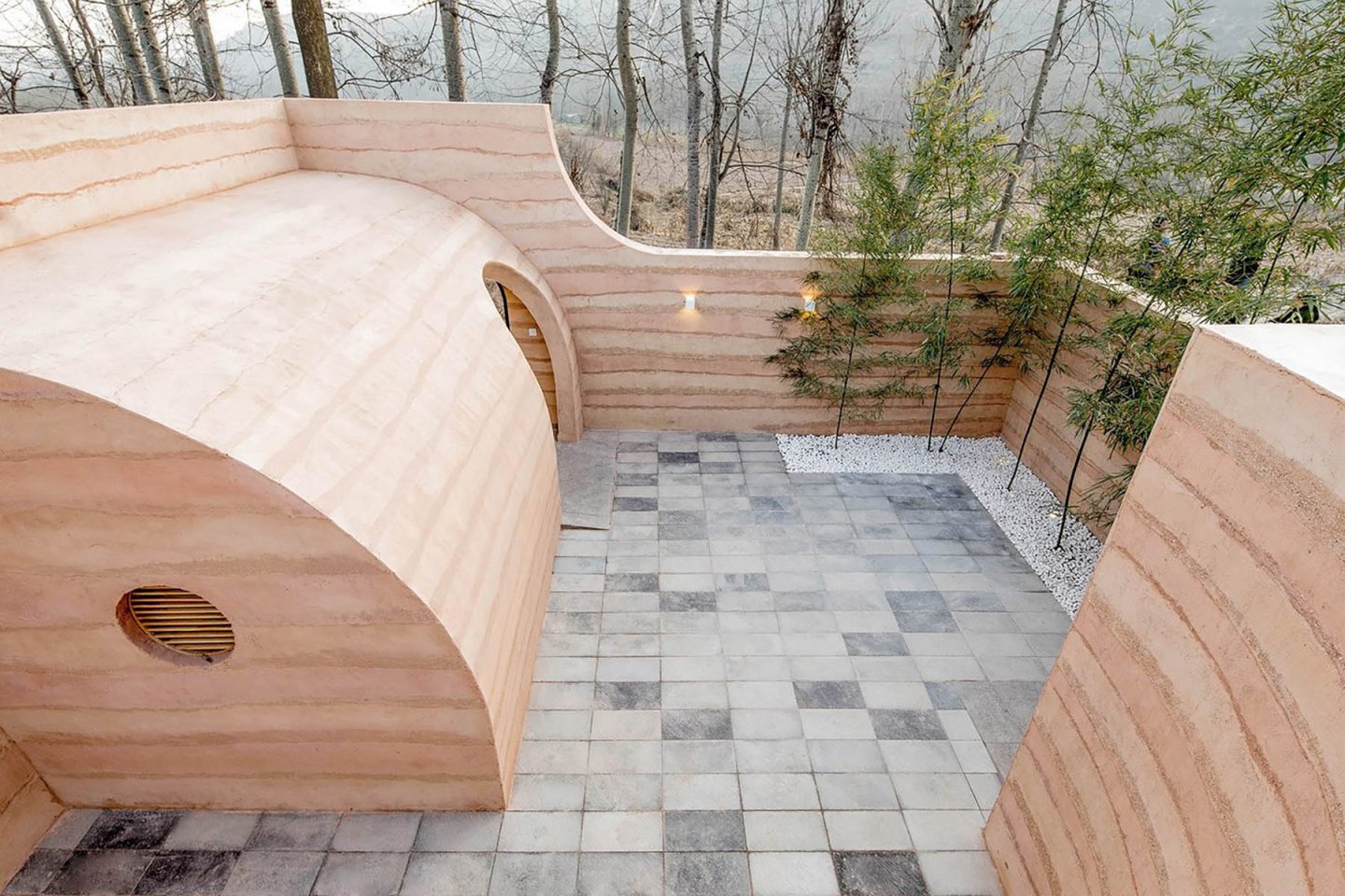 iGNANT-Architecture-hyperSity-The-Cave-House-04