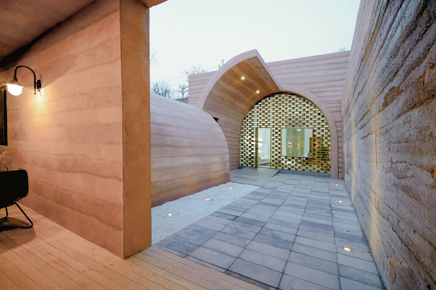 iGNANT-Architecture-hyperSity-The-Cave-House-11