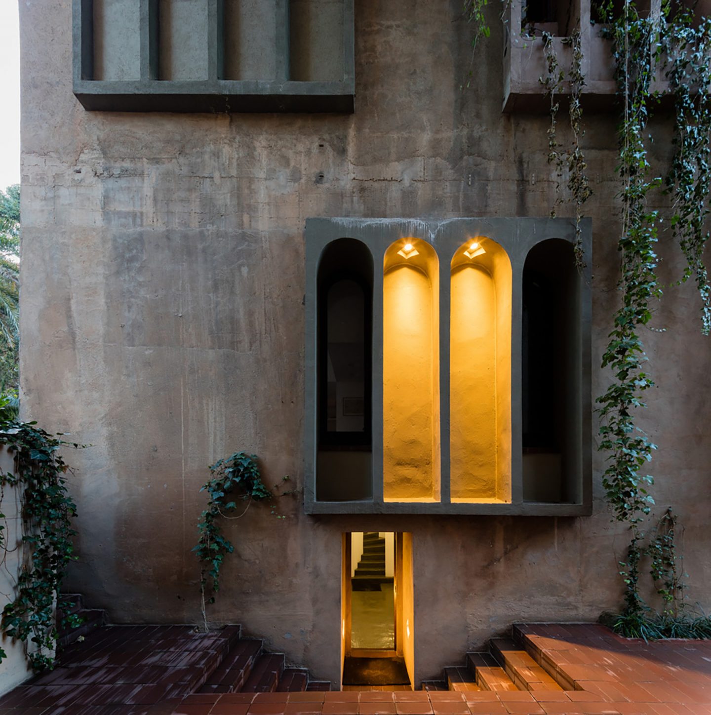 iGNANT-Architecture-Ricardo-Bofill-Cement-Factory-010