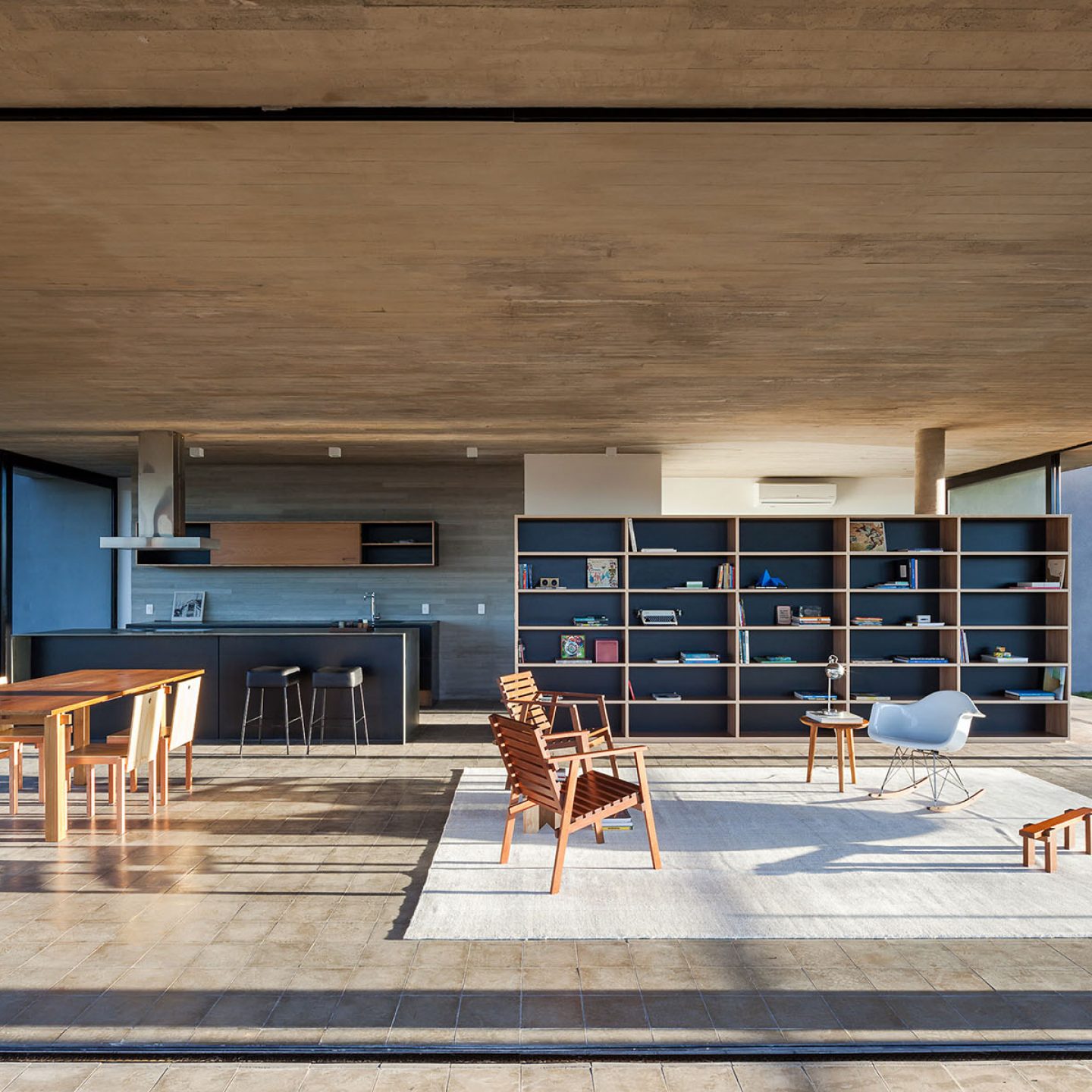iGNANT-Architecture-Felipe-Rodrigues-Moenda-House-006