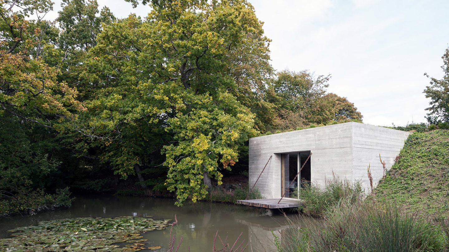 iGNANT-Architecture-Two-Pavilions-Carmody-Groarke-001