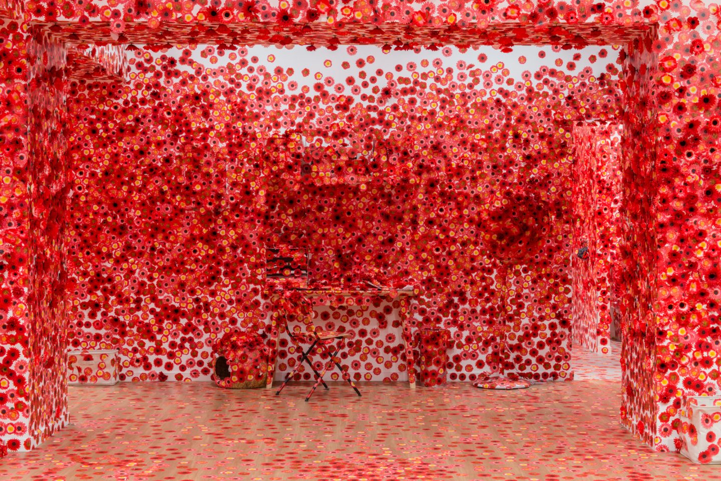 iGNANT-Art-Yayoi-Kusama-Flowers-Obsession-003