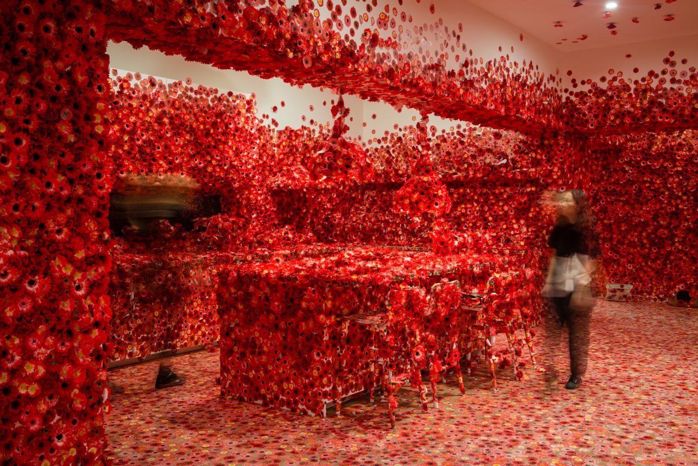 iGNANT-Art-Yayoi-Kusama-Flowers-Obsession-005