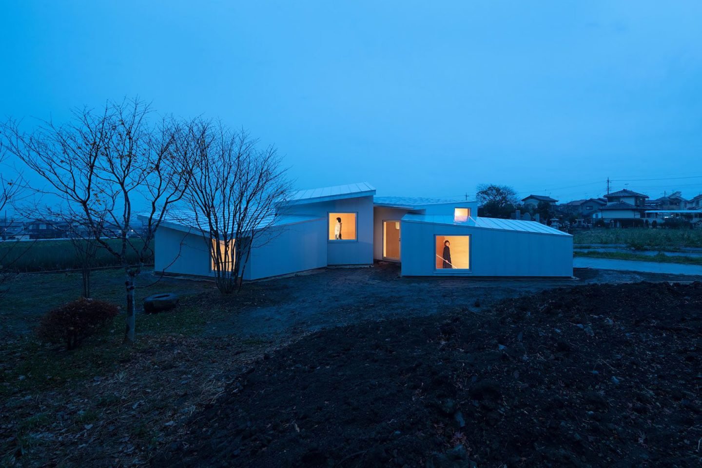 iGNANT-Architecture-Miya-Akiko-Roofs-And-Window-006