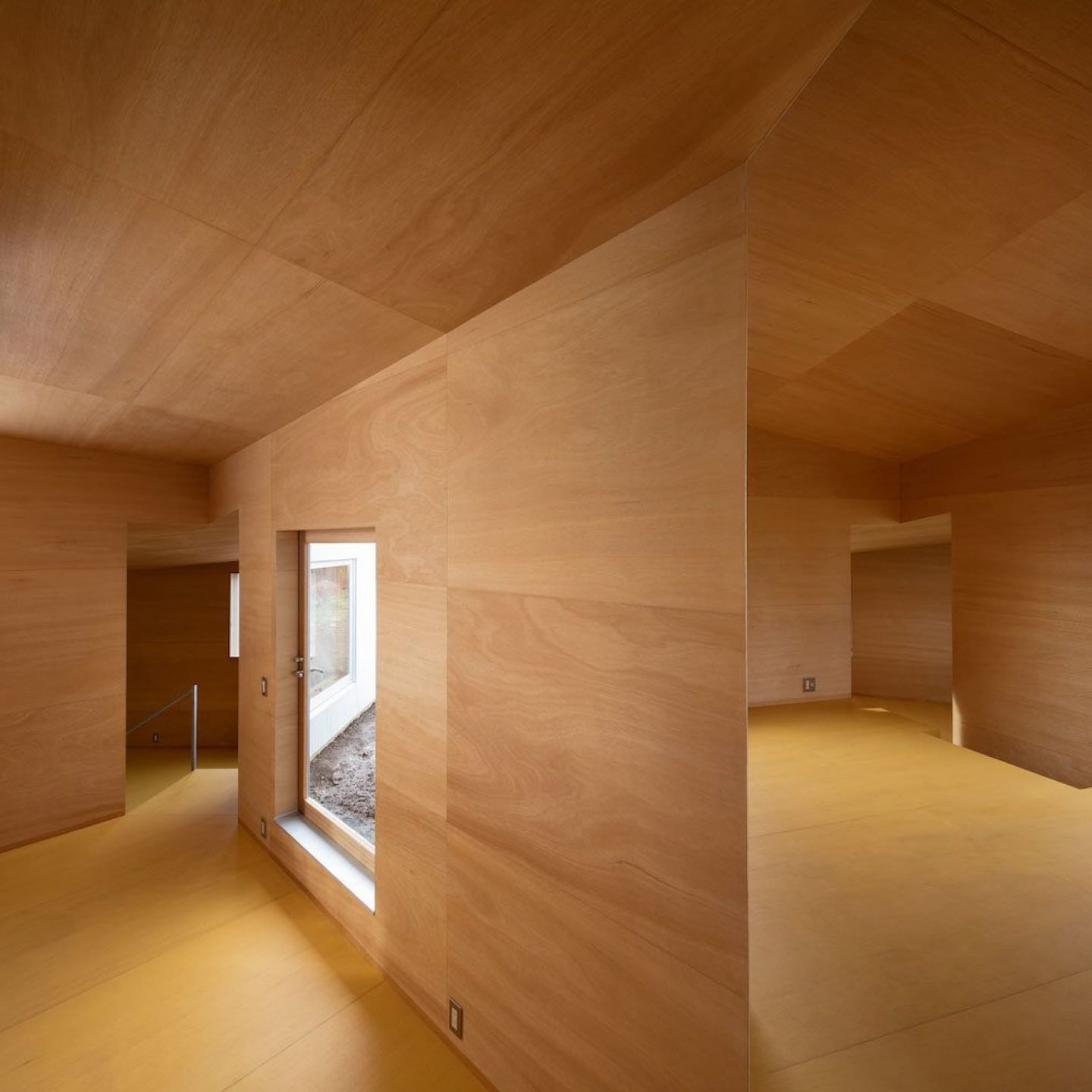 iGNANT-Architecture-Miya-Akiko-Roofs-And-Window-011