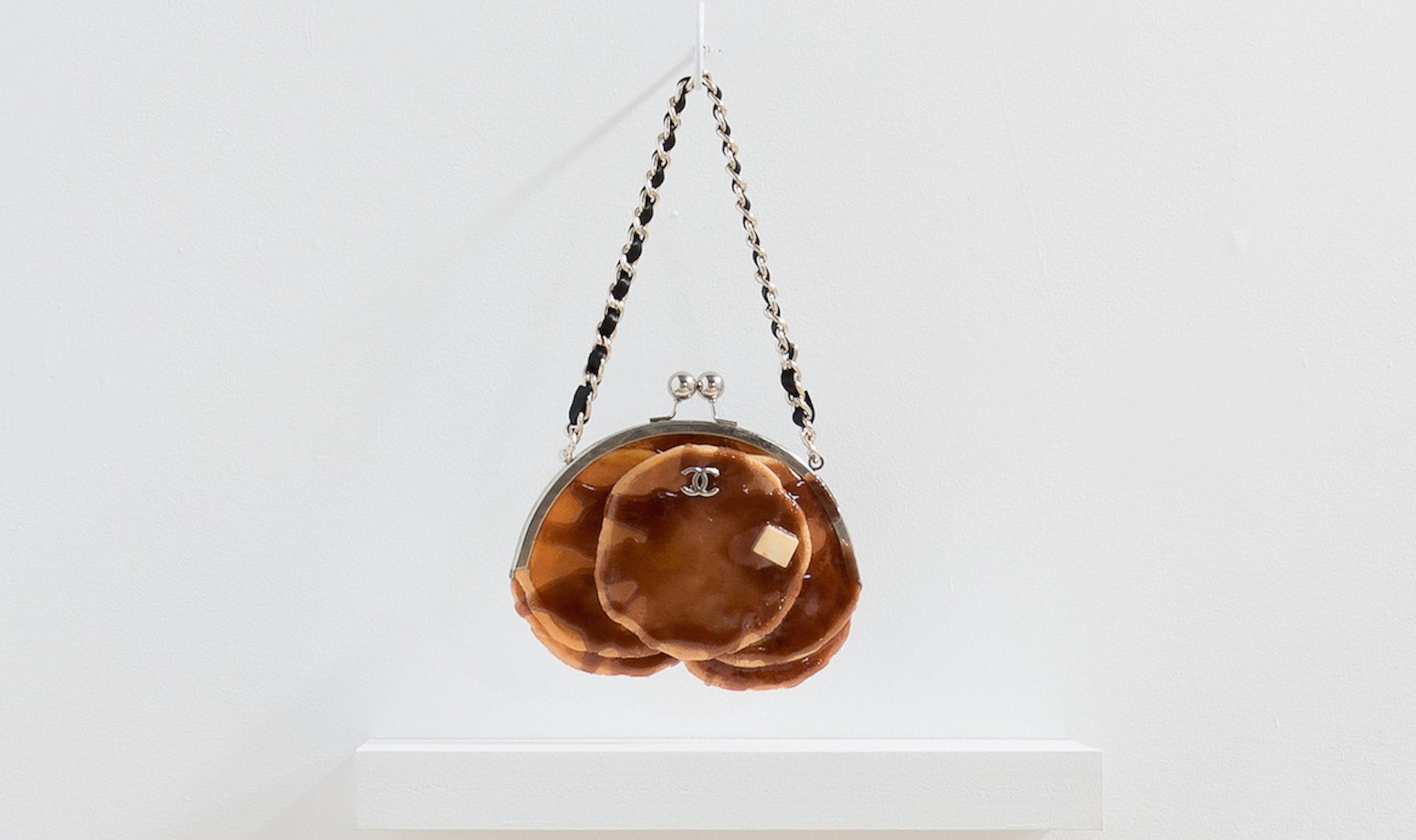 Chloe wise chanel 2025