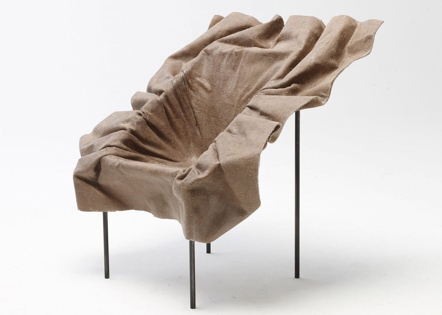 iGNANT-Design-Demeter-Fogarasi-Poetic-Furniture-Frozen-Textiles-03