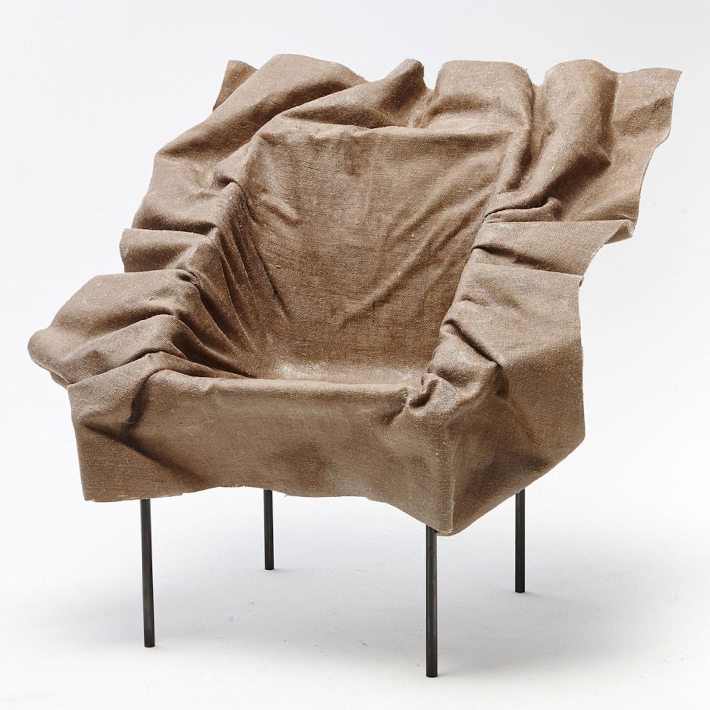 iGNANT-Design-Demeter-Fogarasi-Poetic-Furniture-Frozen-Textiles-07