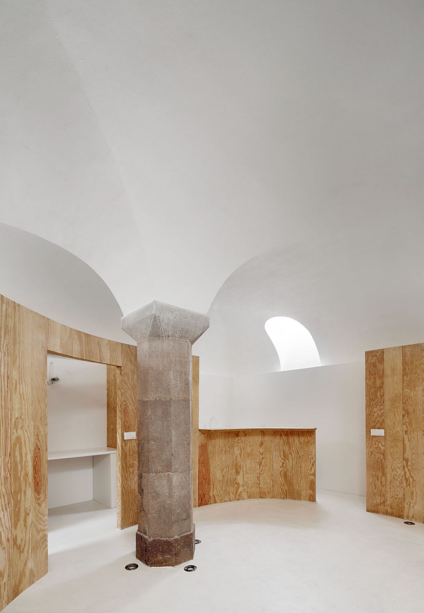 iGNANT-Architecture-Raul-Sanchez-Architects-Apartment-Tibbaut-005