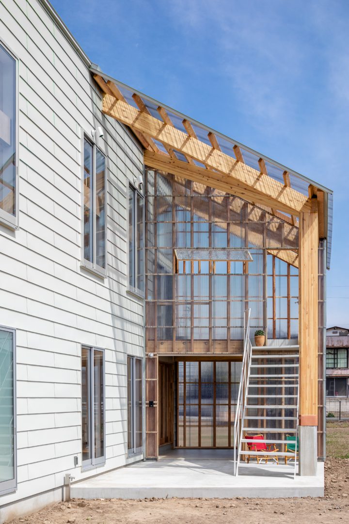 Perspex House Snark Designs A House Clad In Perspex - IGNANT
