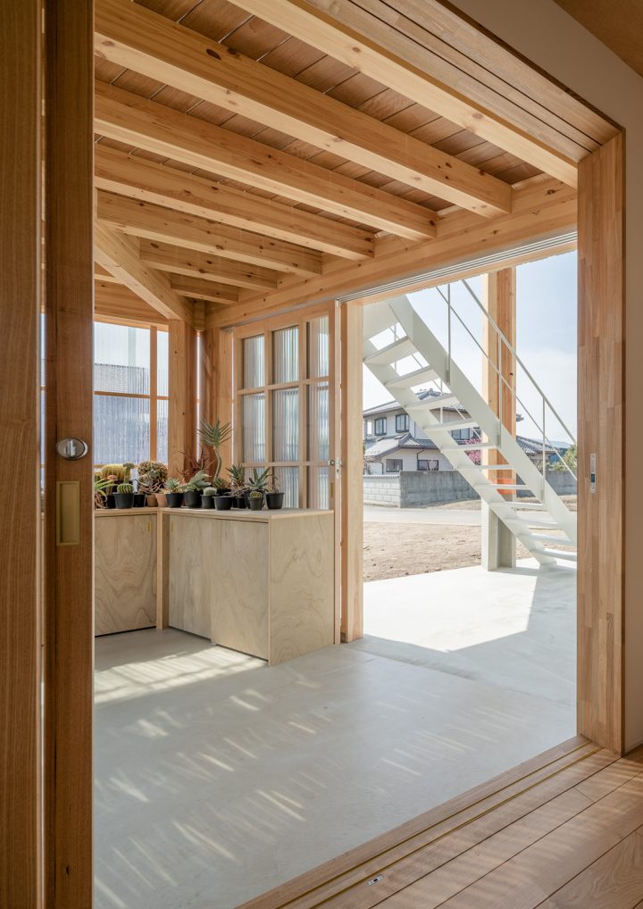 Perspex House Snark Designs A House Clad In Perspex - IGNANT