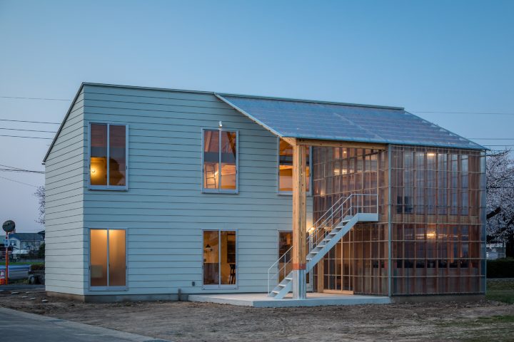 Perspex House Snark Designs A House Clad In Perspex - IGNANT