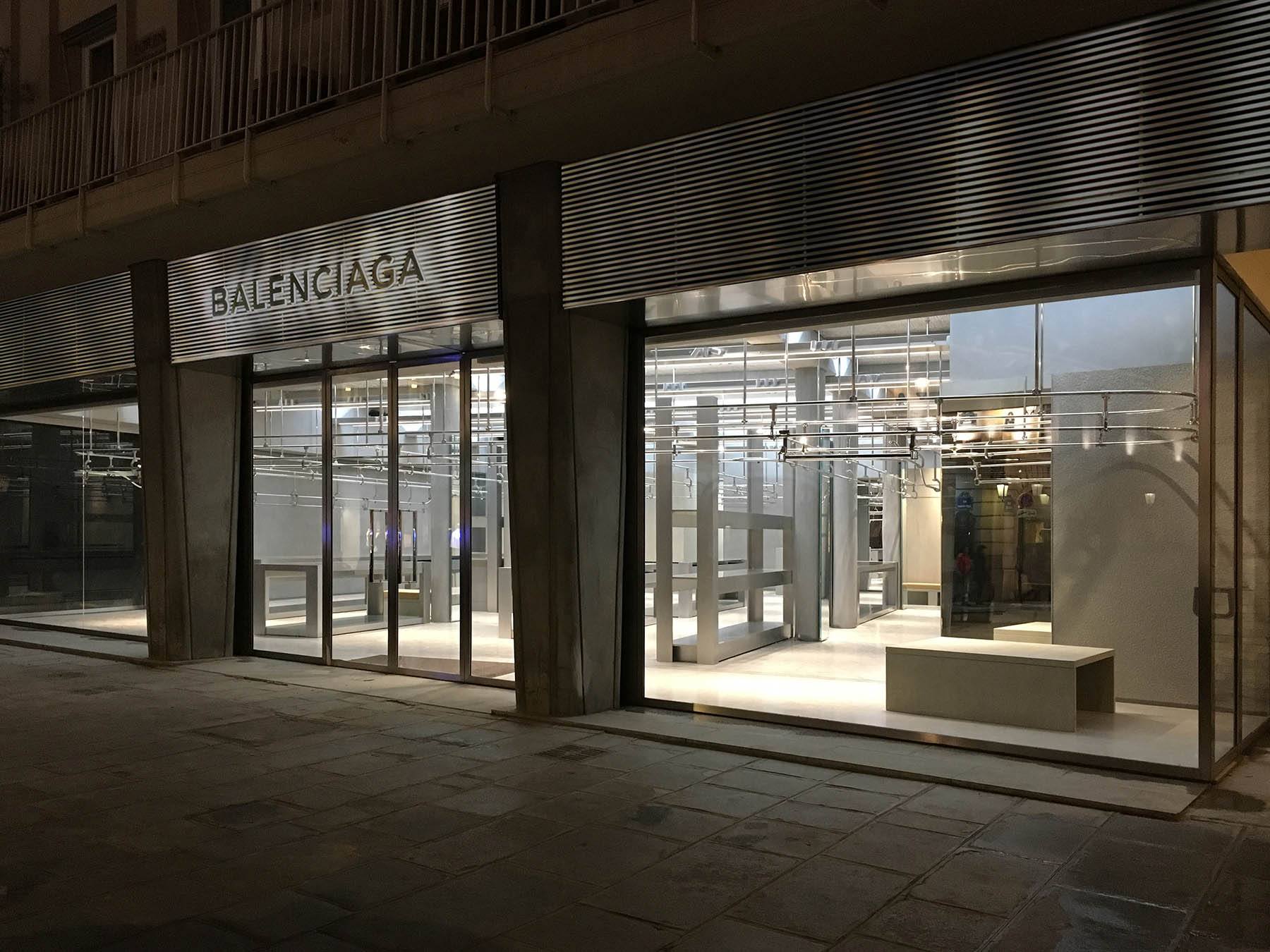 balenciaga shop