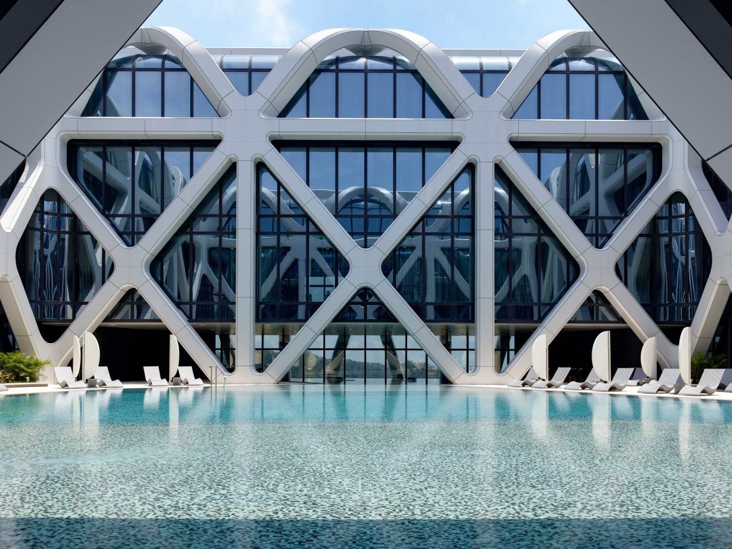 iGNANT-Architecture-Zaha-Hadid-Architects-Morpheus-Hotel-017