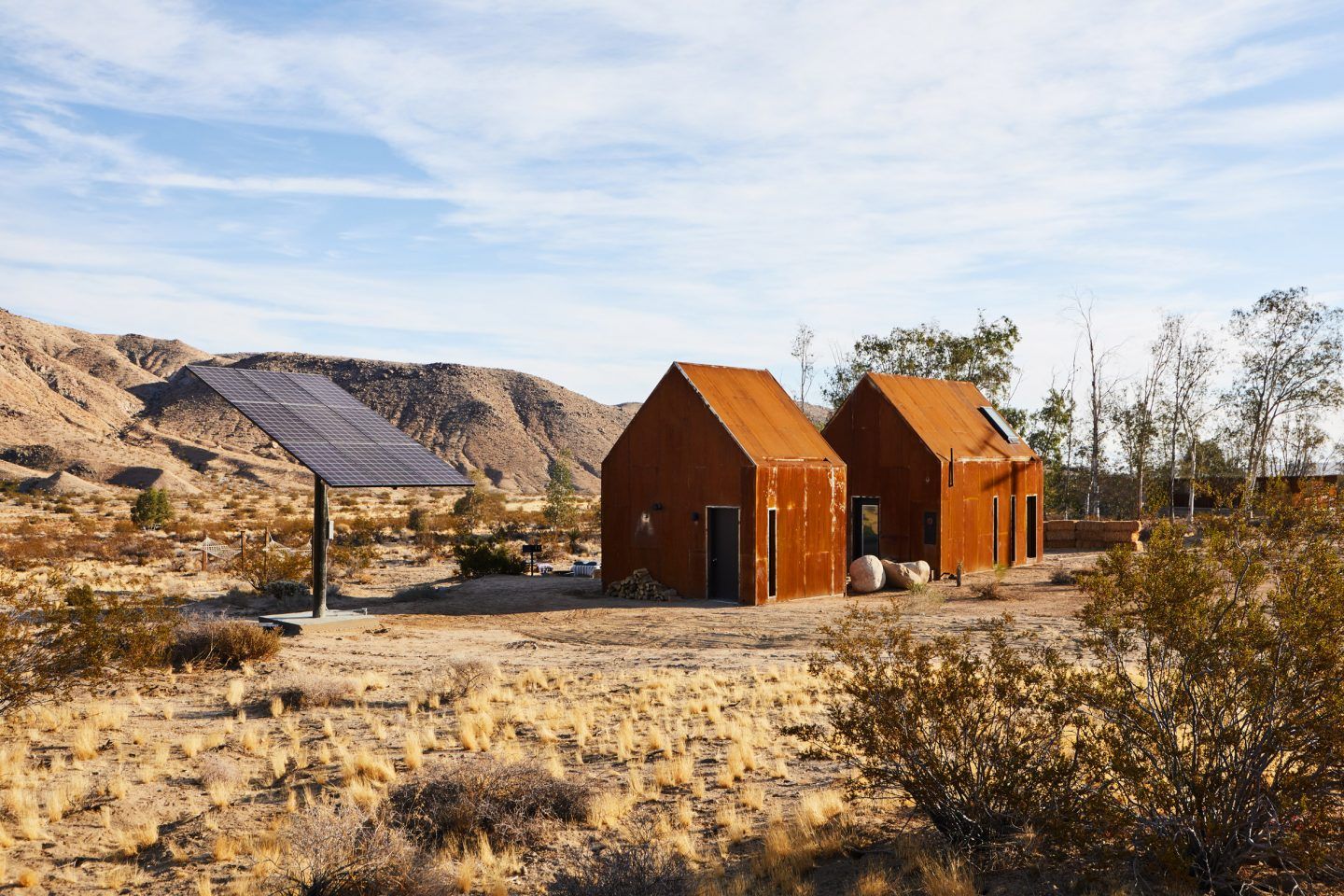 IGNANT-Architecture-Cohesion-Studio-Folly-Cabins-1