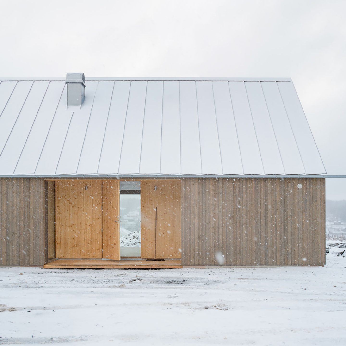 IGNANT-Architecture-Jim-Brunnestom-Dalsland-Cabin-2.0-5