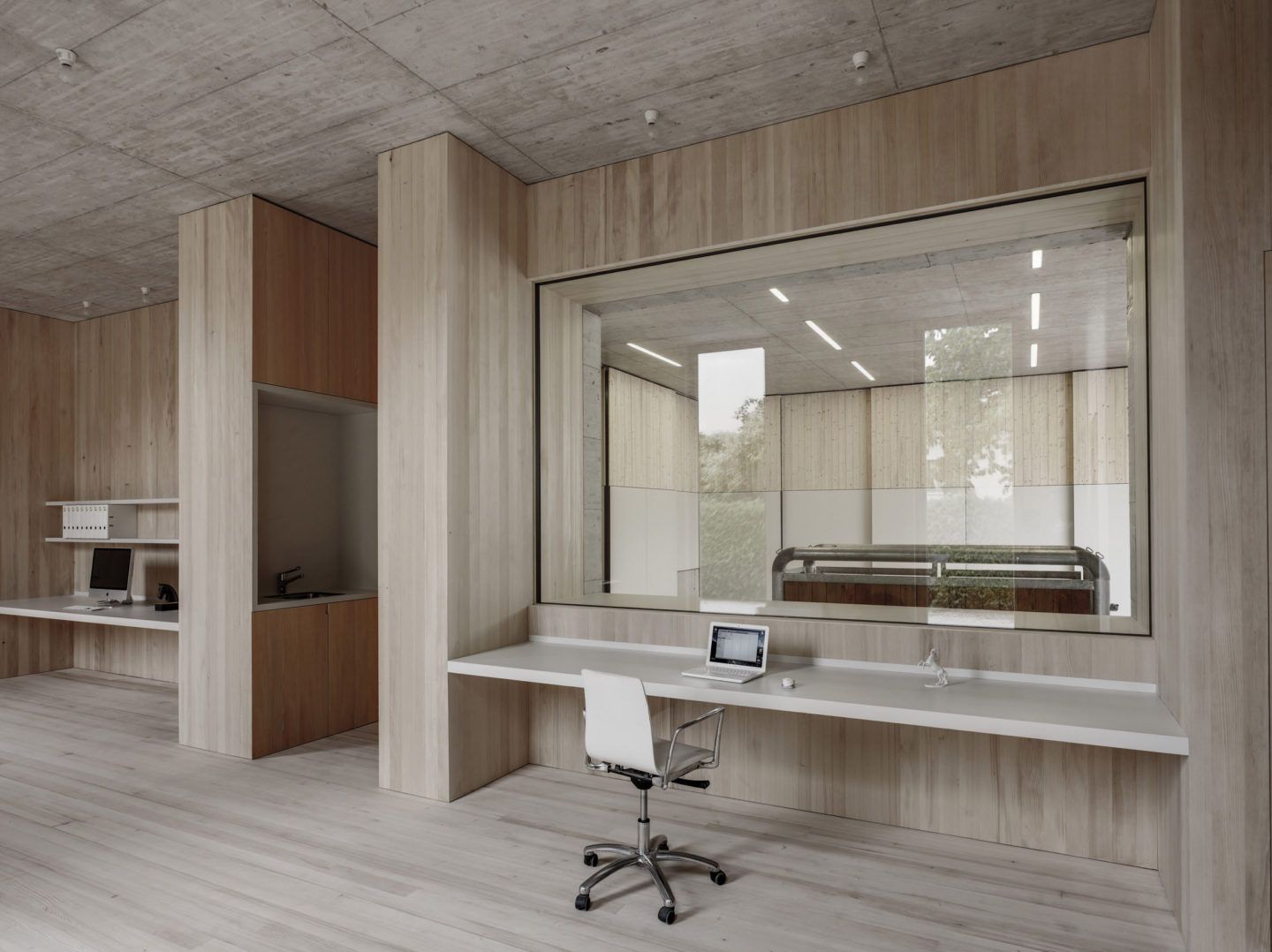 IGNANT-Architecture-Marte.Marte.-Architects-Veterinary-Clinic-5