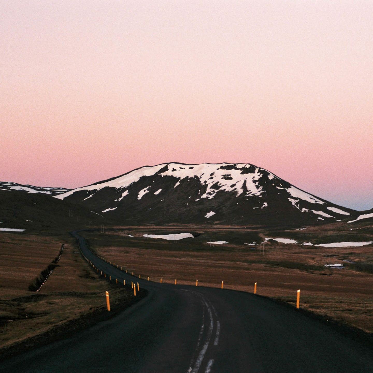 IGNANT-Travel-Michael-Novotny-Iceland-32