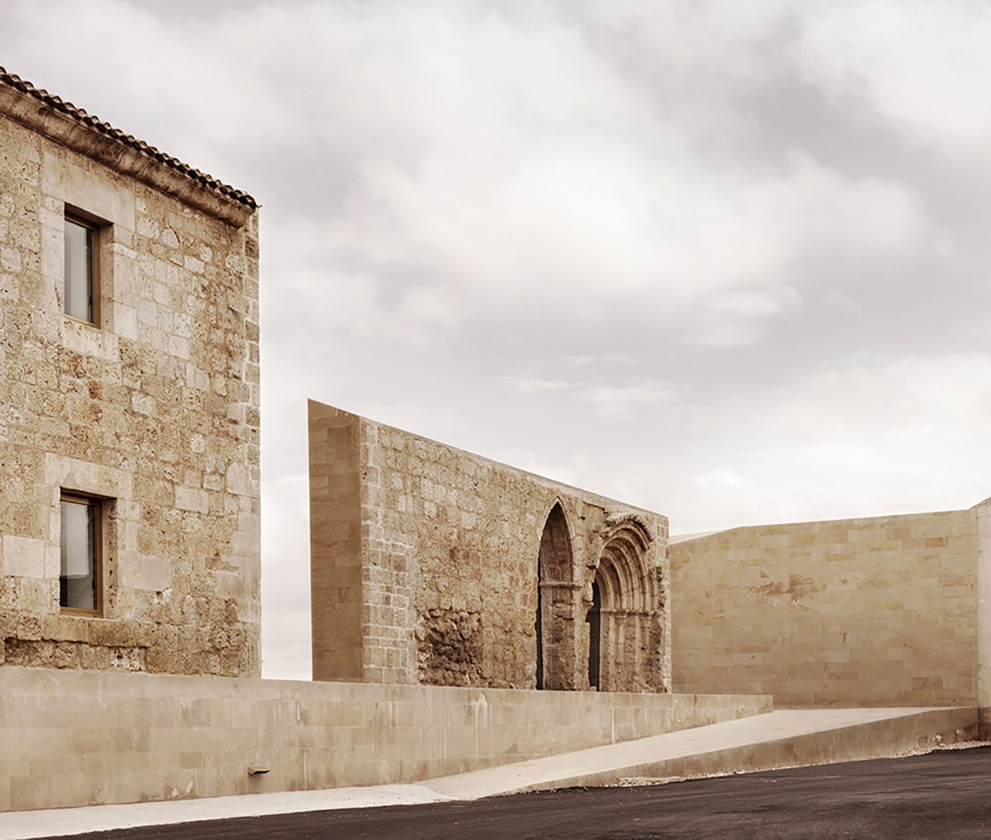 IGNANT-Architecture-Estudio-Barozzi-Veiga-Ribera-del-Duero-HQ-4