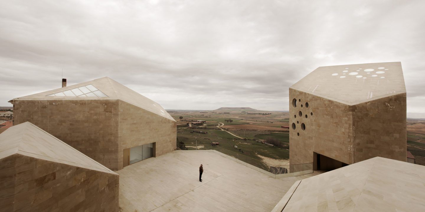 IGNANT-Architecture-Estudio-Barozzi-Veiga-Ribera-del-Duero-HQ-6