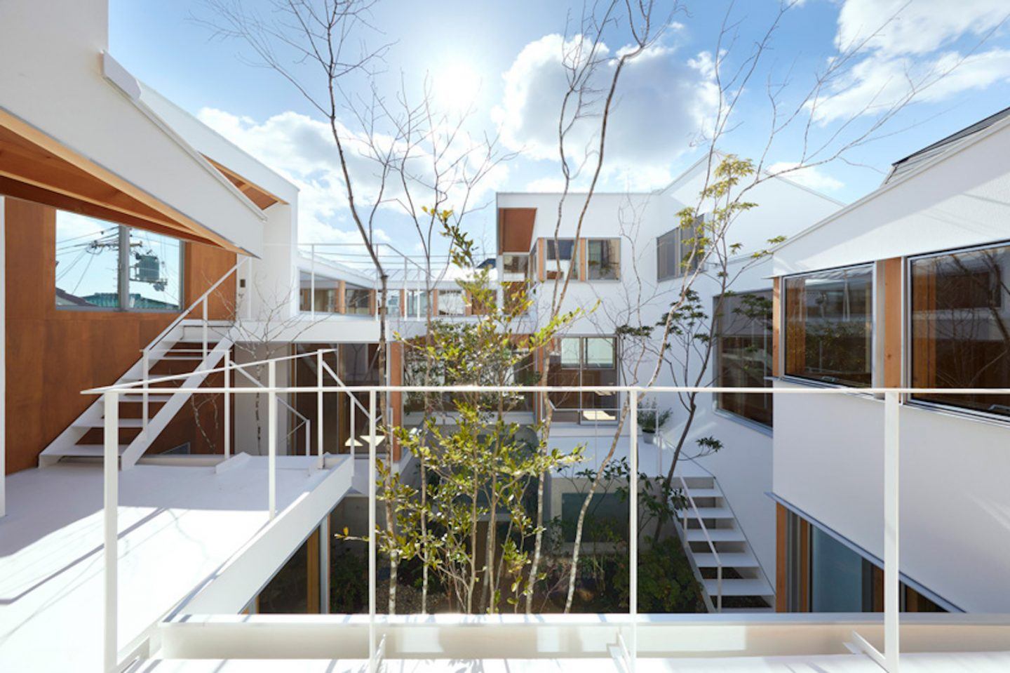 IGNANT-Architecture-Hata-Tomohiro-Loop-Terrace-house-005