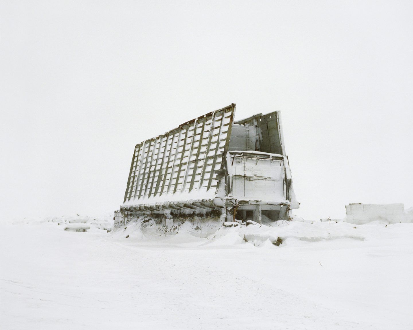 IGNANT-Art-Danila-Tkachenko-Abandoned-Soviet-Architecture-13