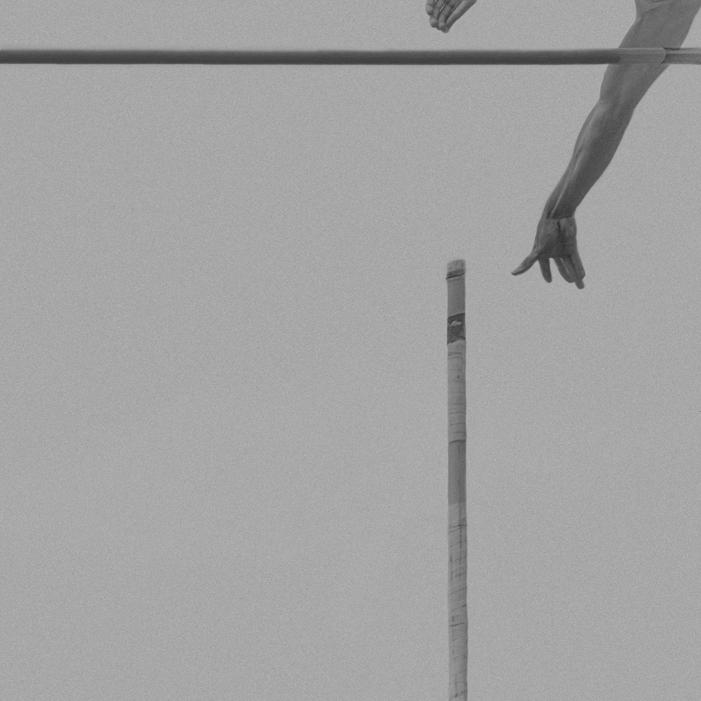 IGNANT-Photography-Klaus-Lenzen-Pole-Vault-5