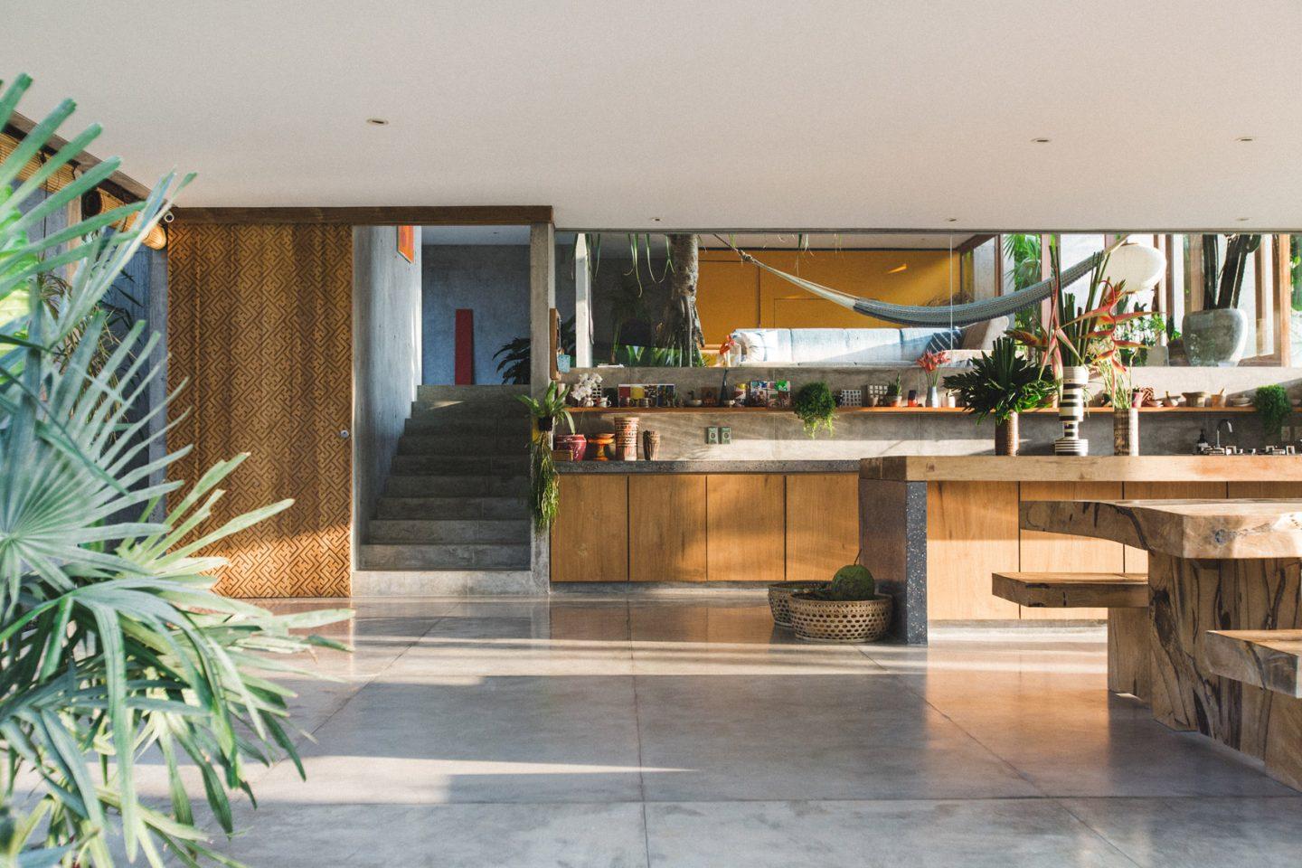 IGNANT-Architecture-Patisandhika-Daniel-Mitchell-Indonesia-Brutalist-Home-10