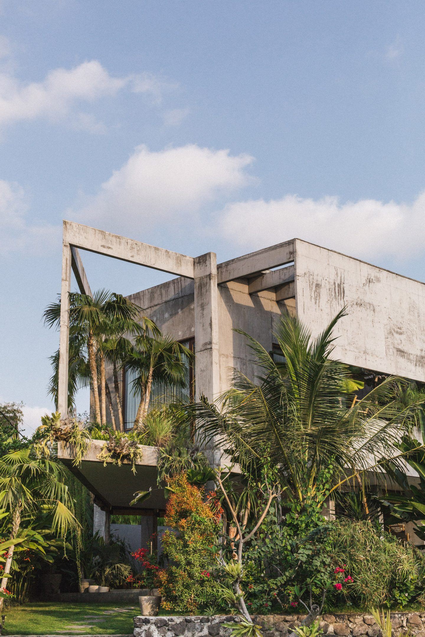 IGNANT-Architecture-Patisandhika-Daniel-Mitchell-Indonesia-Brutalist-Home-6