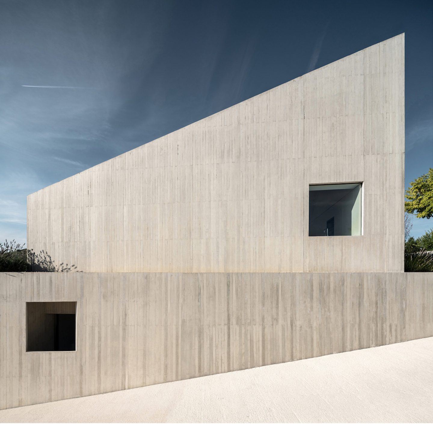 IGNANT-Architecture-Pereda-Pérez-Arquitectos-House-In-Pamplona-006