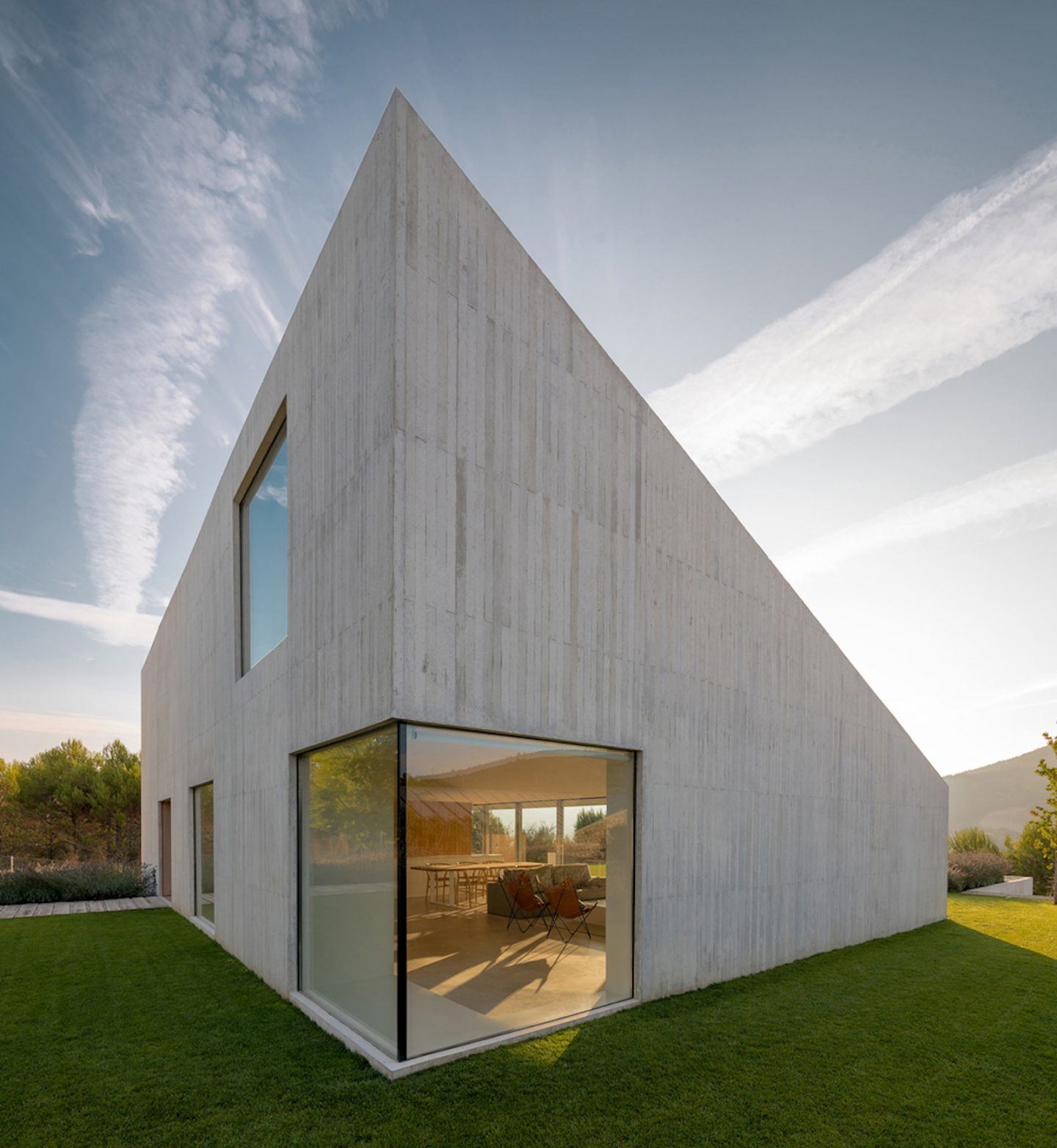 IGNANT-Architecture-Pereda-Pérez-Arquitectos-House-In-Pamplona-010