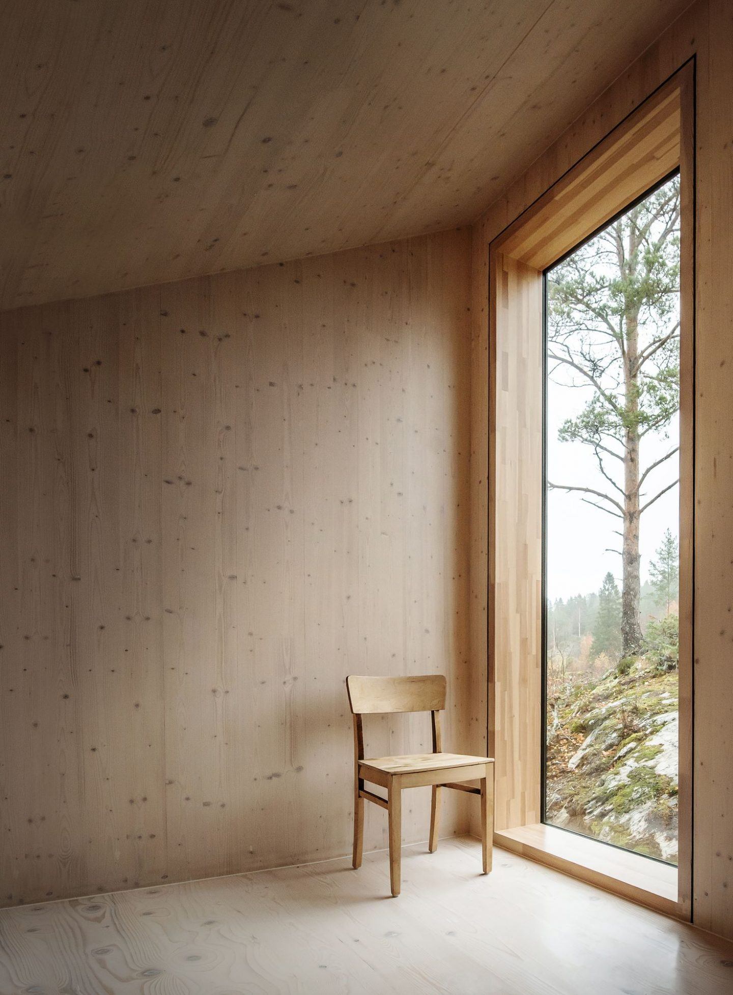 IGNANT-Architecture-Sanden-Hodnekvam-Cabin-Rones-15