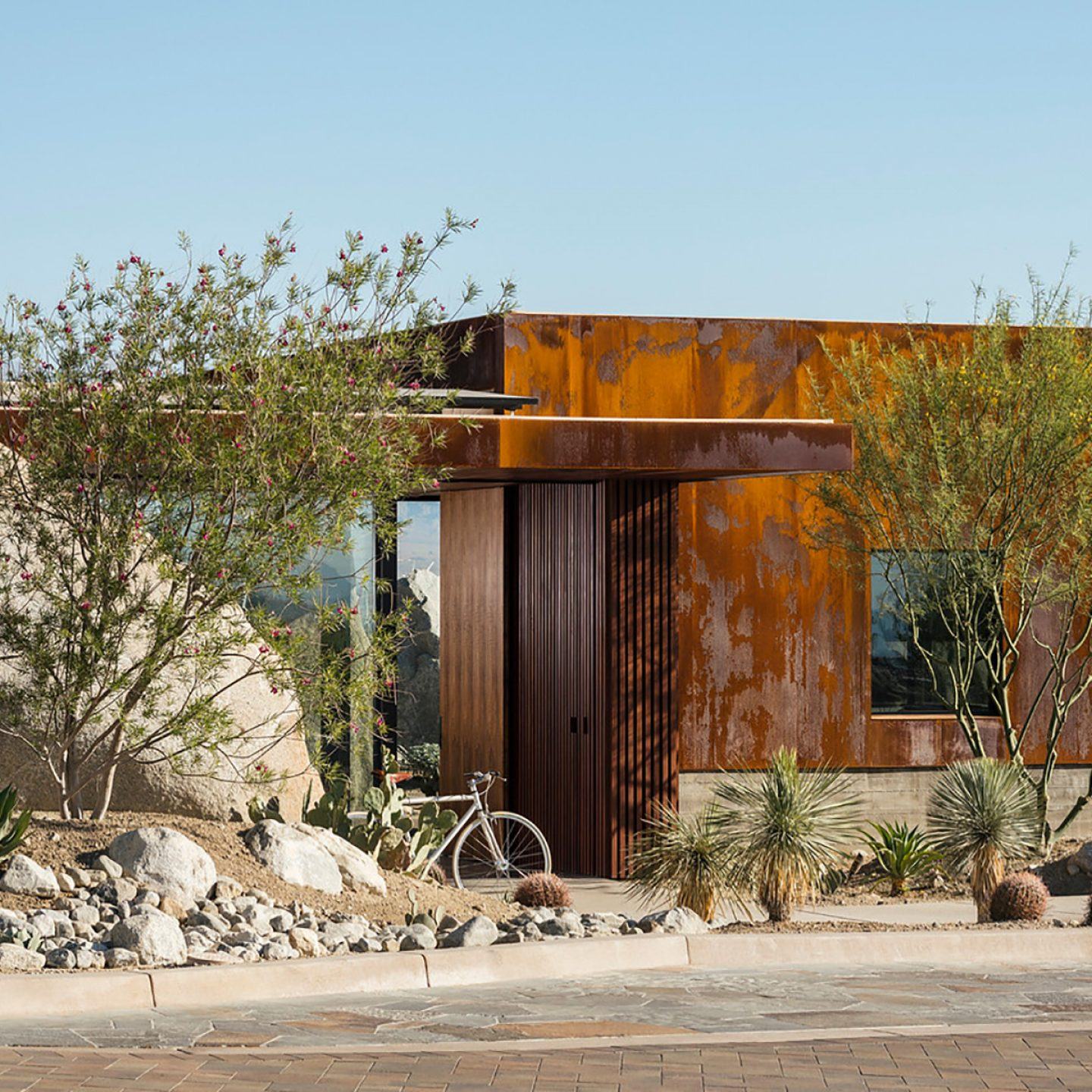 IGNANT-Architecture-Sean-Lockyer-Desert-Palisades-16